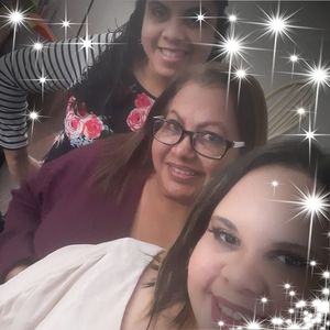 Meet your Posher, Ana